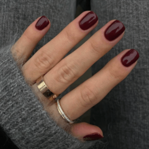 23 Trendy Winter Nails That Look Incredibly Cute