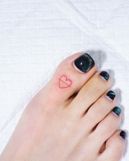 Toe-tally Minimalist Heart