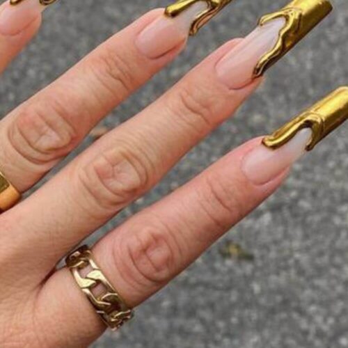 Gold nails blog image