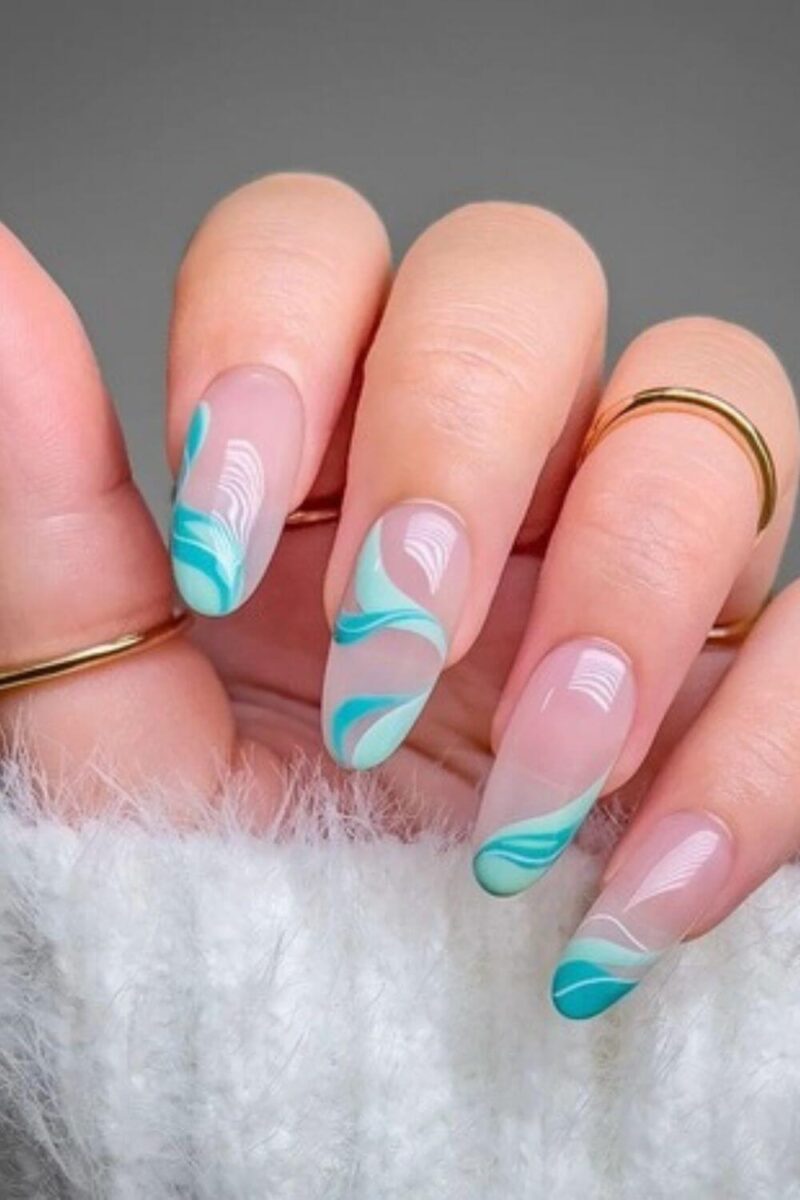 Turquoise nails blog image