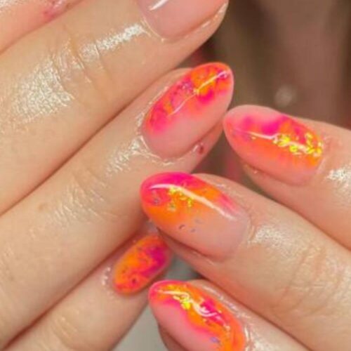 Pink and orange nails blog image